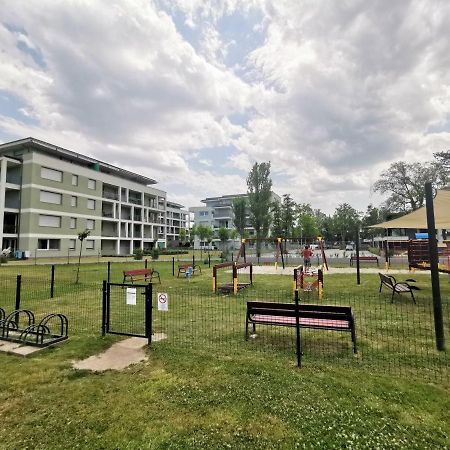 Vizpart Honved Apartman Balatonlelle Exterior foto