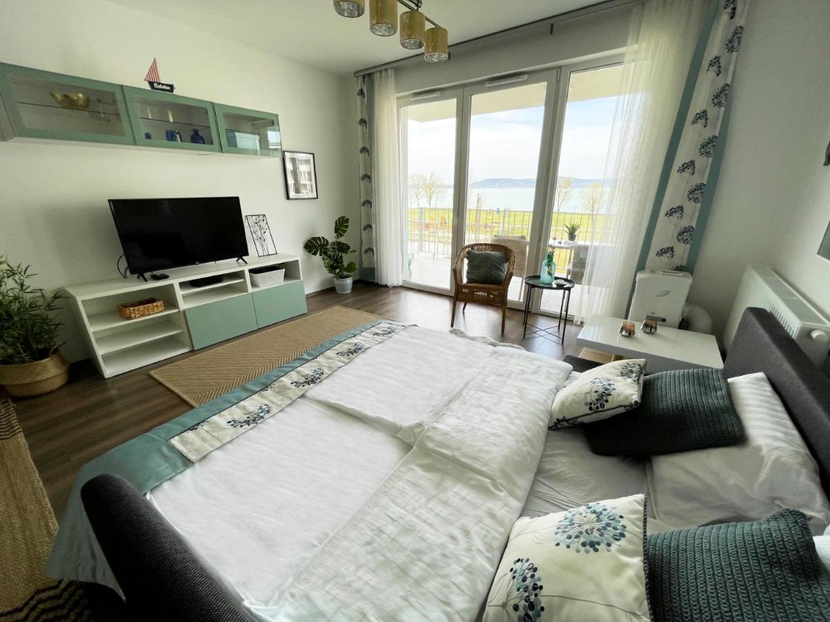 Vizpart Honved Apartman Balatonlelle Exterior foto