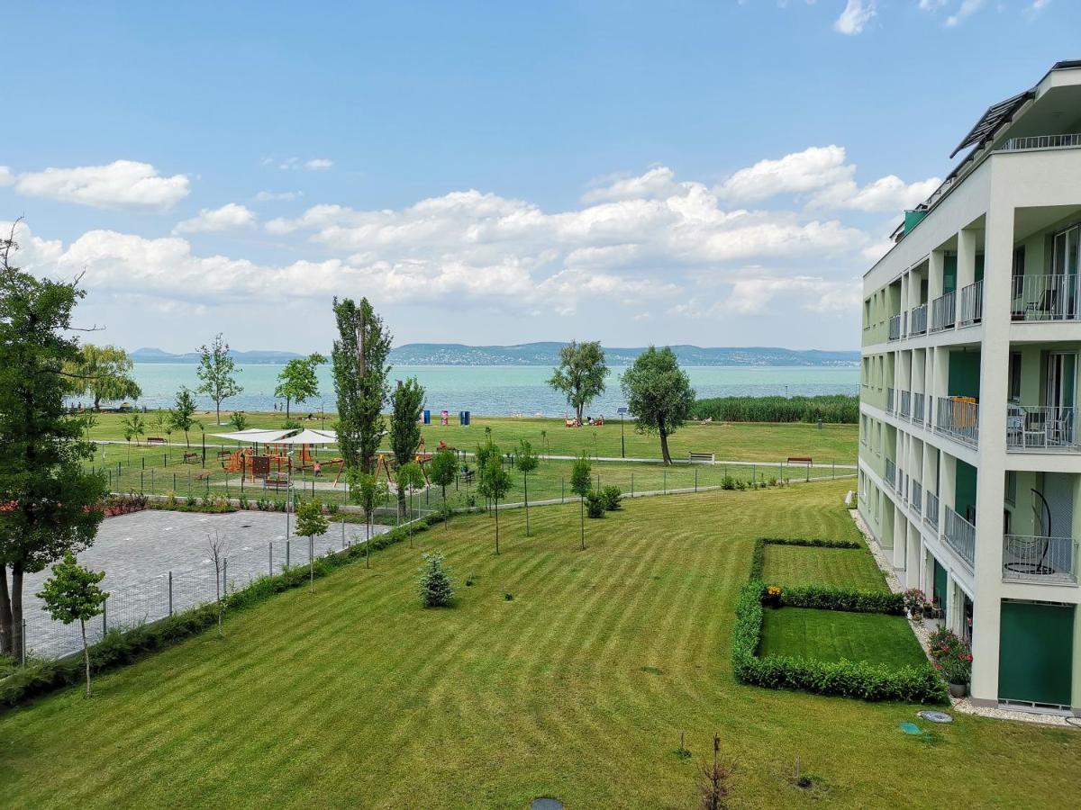 Vizpart Honved Apartman Balatonlelle Exterior foto